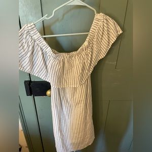 Xs/a Abercrombie dress never worn